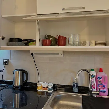 Lejlighed 10 Mins To Takism - Cenrtal & New Modern Flat *