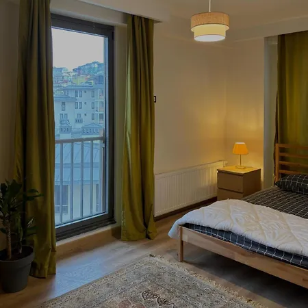 شقة 10 Mins To Takism - Cenrtal & New Modern Flat *