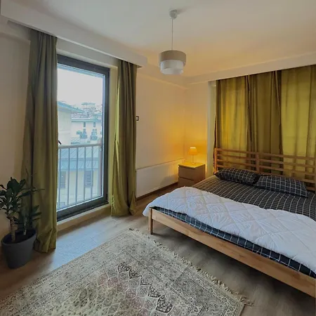 10 Mins To Takism - Cenrtal & New Modern Flat * اسطنبول